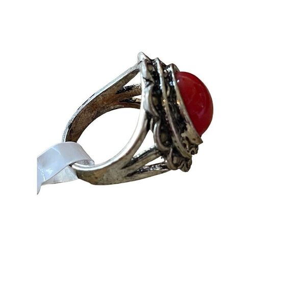 NWT silver tone marcasite like stones with red round center stone ring US size 8 - Picture 6 of 9